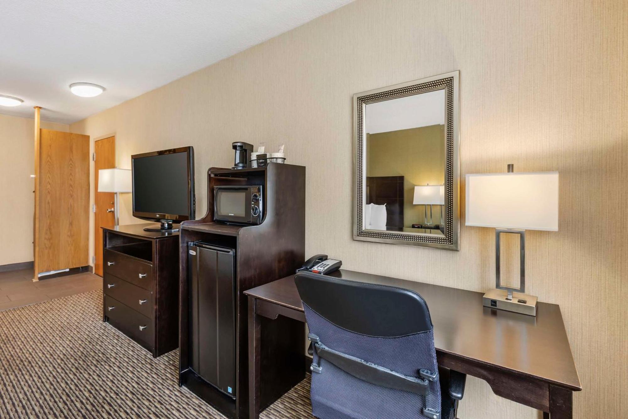 Best Western Watertown/Fort Drum Exterior photo