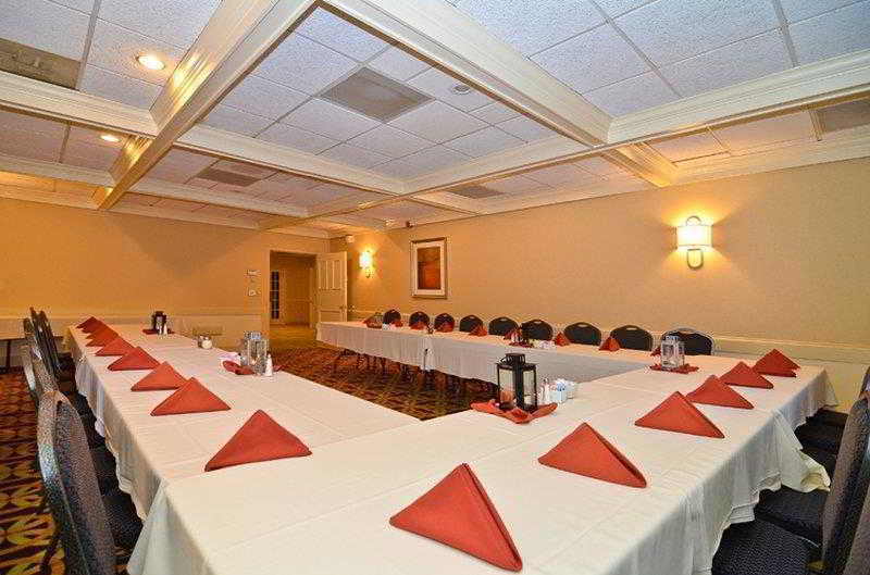 Best Western Watertown/Fort Drum Restaurant photo