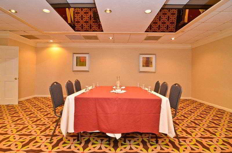 Best Western Watertown/Fort Drum Restaurant photo